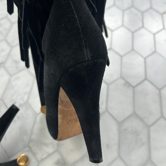 Gucci suede fringe Devandra runway boots - Picture 10 of 12